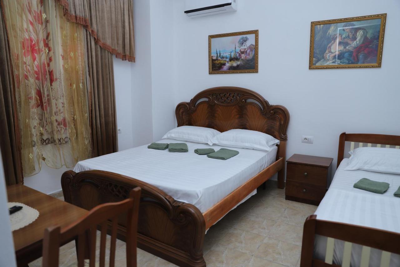 Hanna'S Hostel Berat Zewnętrze zdjęcie