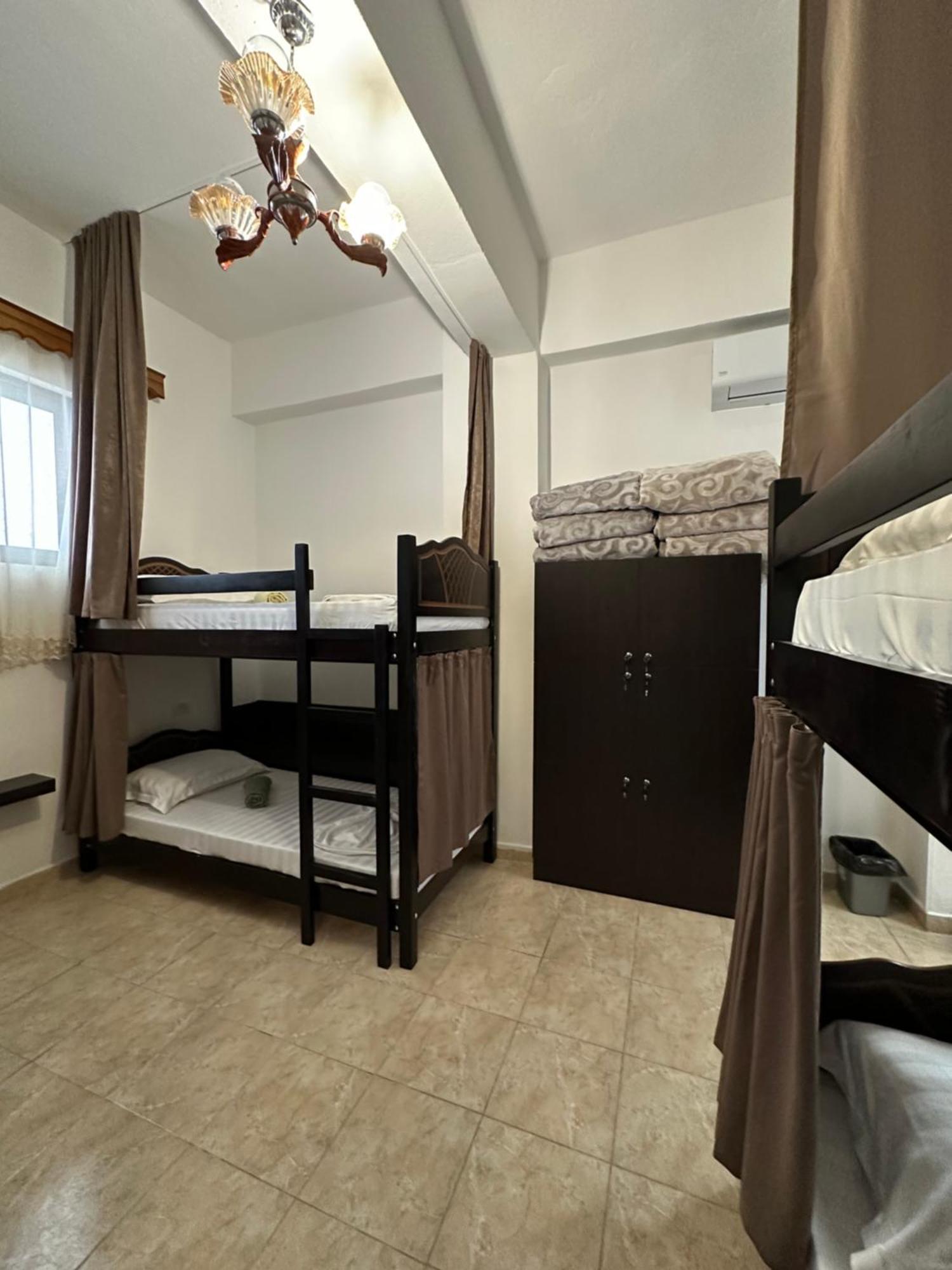 Hanna'S Hostel Berat Zewnętrze zdjęcie
